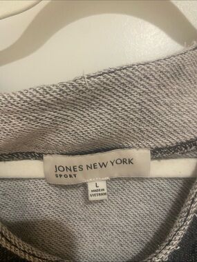 Jones New York Sport Sweater - Gray and White Marled